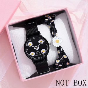 Girl Luxury Watch Women New Fashion Embossed Flowers Small Fresh Printed Belt Dial Watch Female Student Quartz Watch relogio