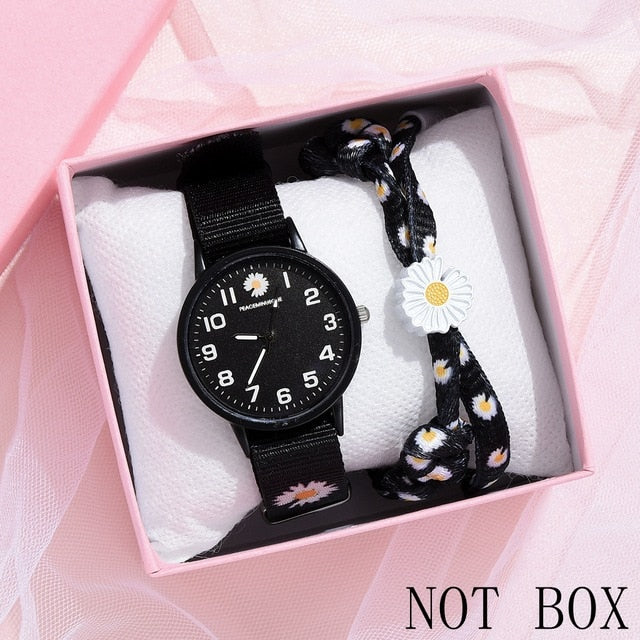 Girl Luxury Watch Women New Fashion Embossed Flowers Small Fresh Printed Belt Dial Watch Female Student Quartz Watch relogio